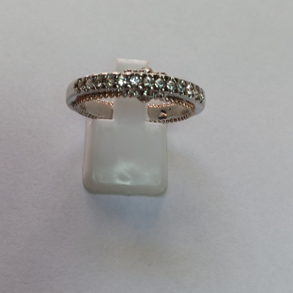 White sapphire wedding set - Picture 4 of 6